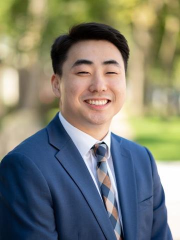 Jinhong (Kevin) Park (he/him) - Immigrant Justice Corps Fellow